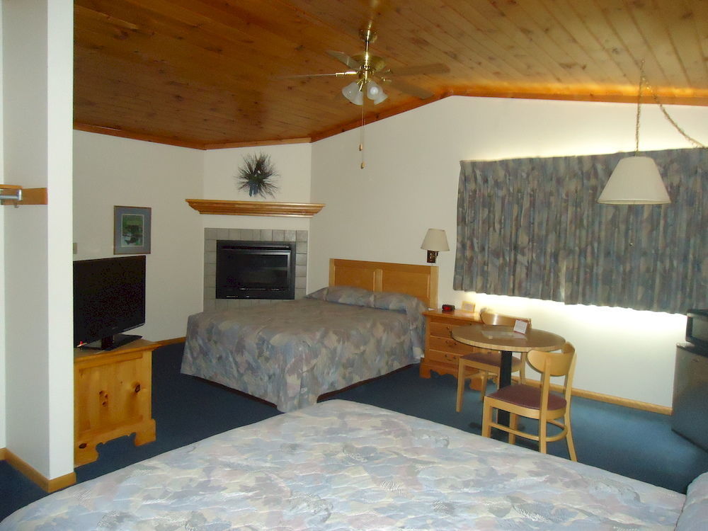 Superior Ridge Resort Motel Schroeder Екстер'єр фото