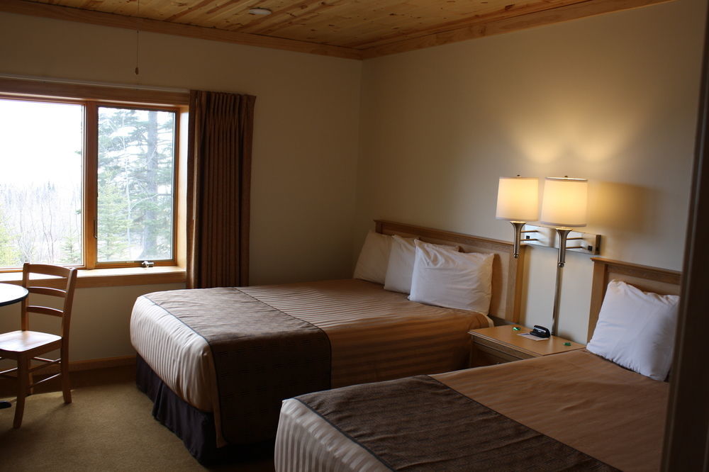 Superior Ridge Resort Motel Schroeder Екстер'єр фото