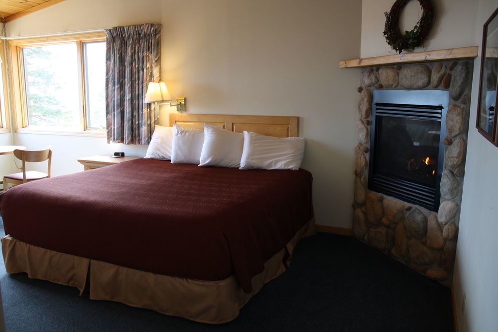 Superior Ridge Resort Motel Schroeder Екстер'єр фото