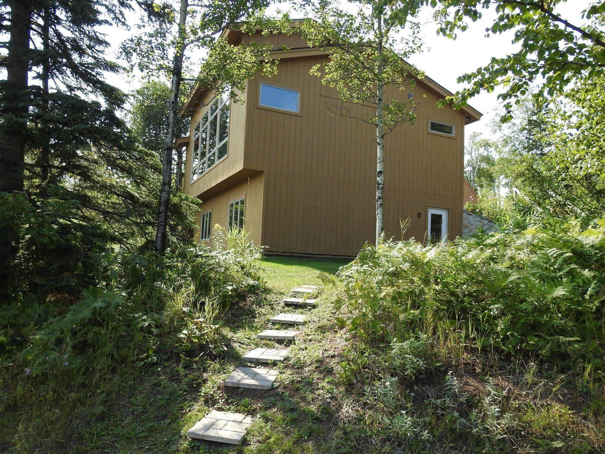 Superior Ridge Resort Motel Schroeder Екстер'єр фото