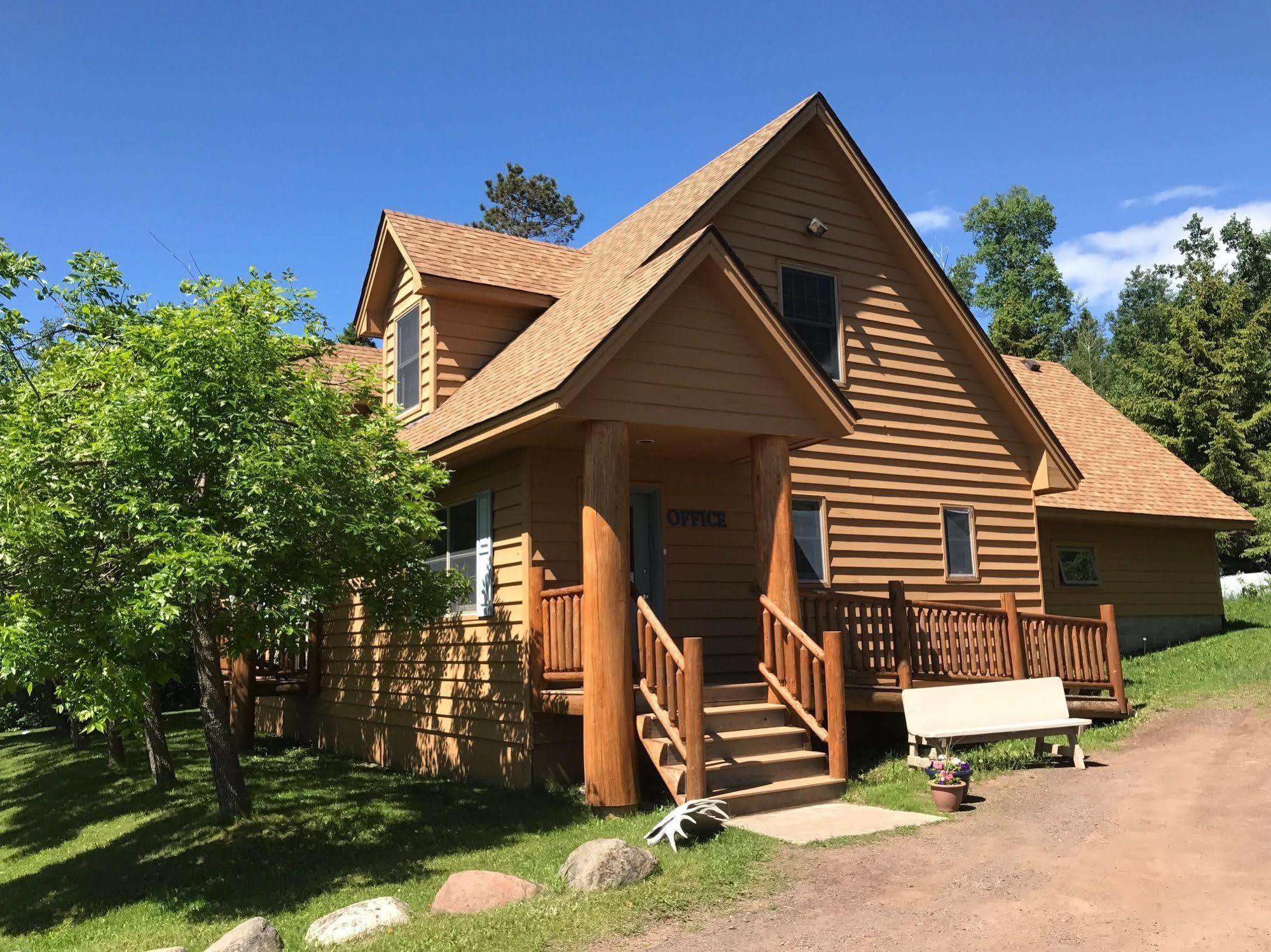 Superior Ridge Resort Motel Schroeder Екстер'єр фото