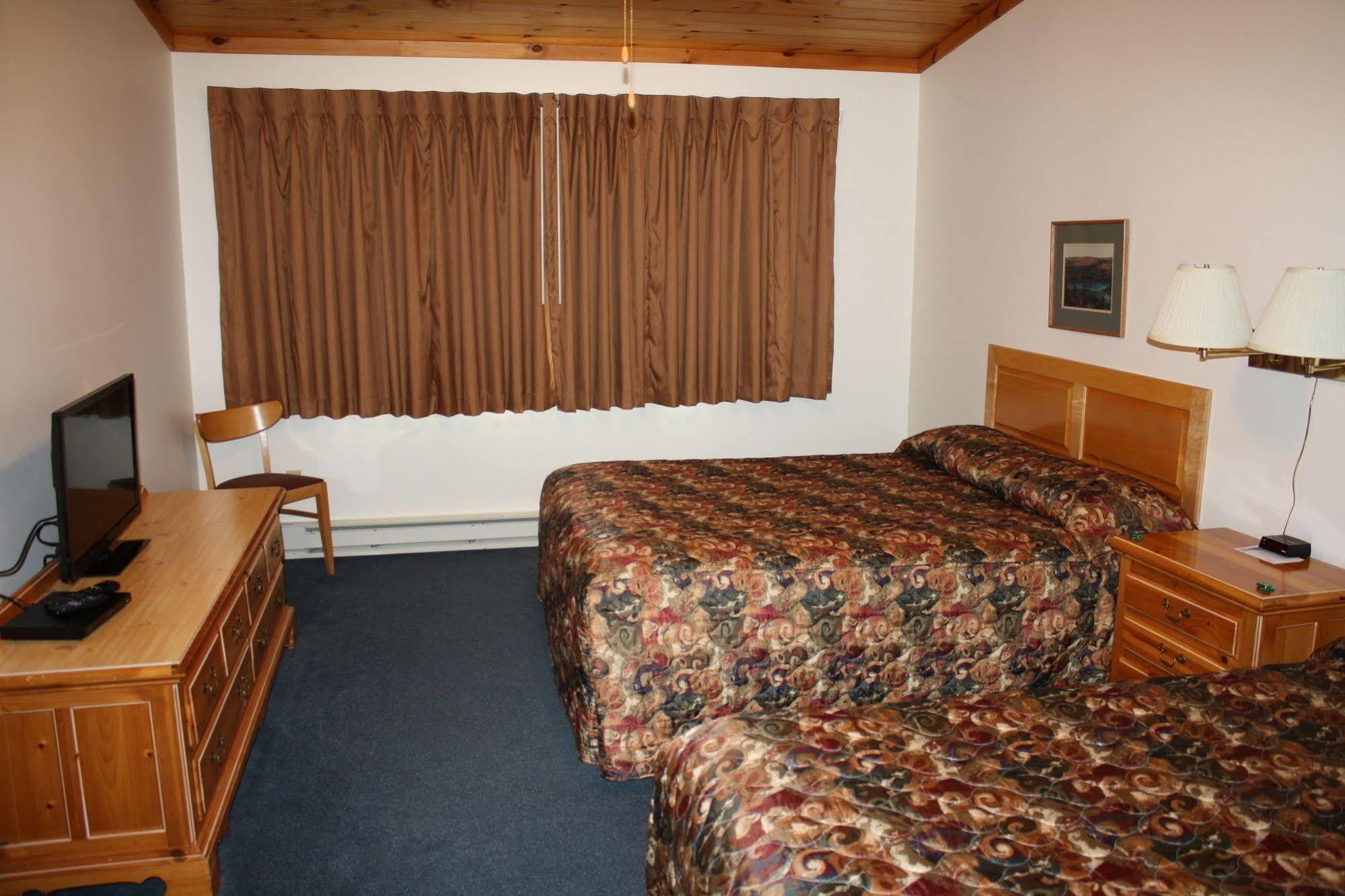 Superior Ridge Resort Motel Schroeder Екстер'єр фото