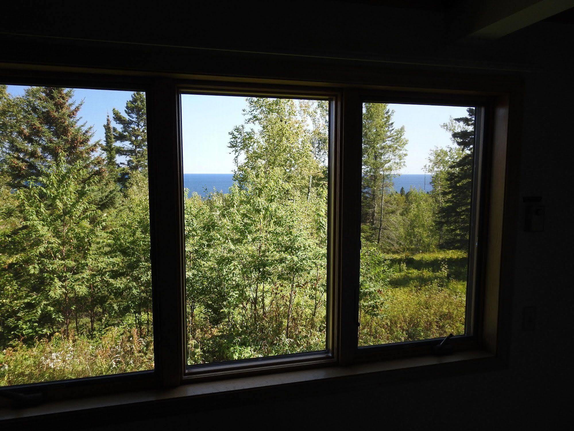 Superior Ridge Resort Motel Schroeder Екстер'єр фото