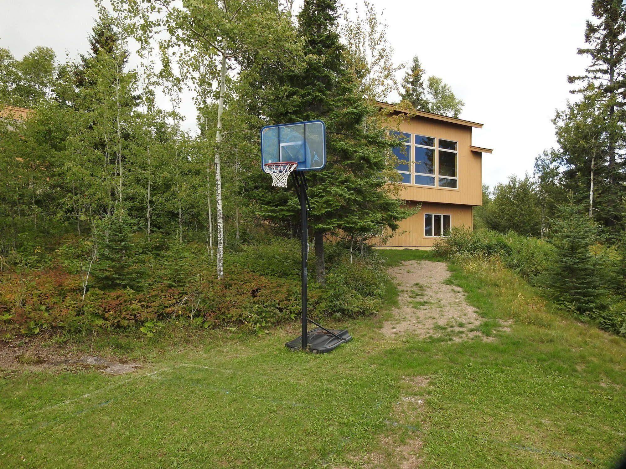 Superior Ridge Resort Motel Schroeder Екстер'єр фото