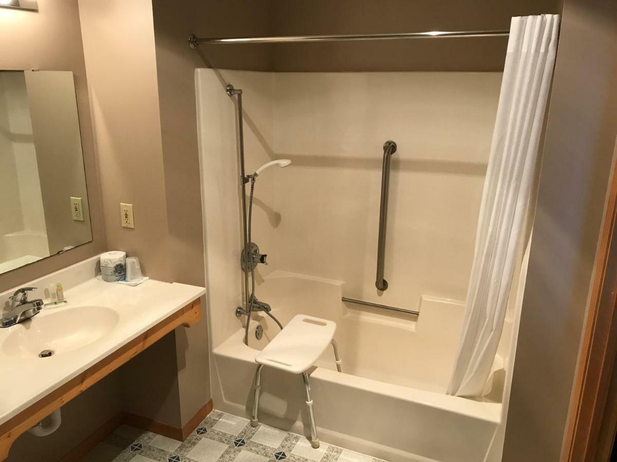 Superior Ridge Resort Motel Schroeder Екстер'єр фото